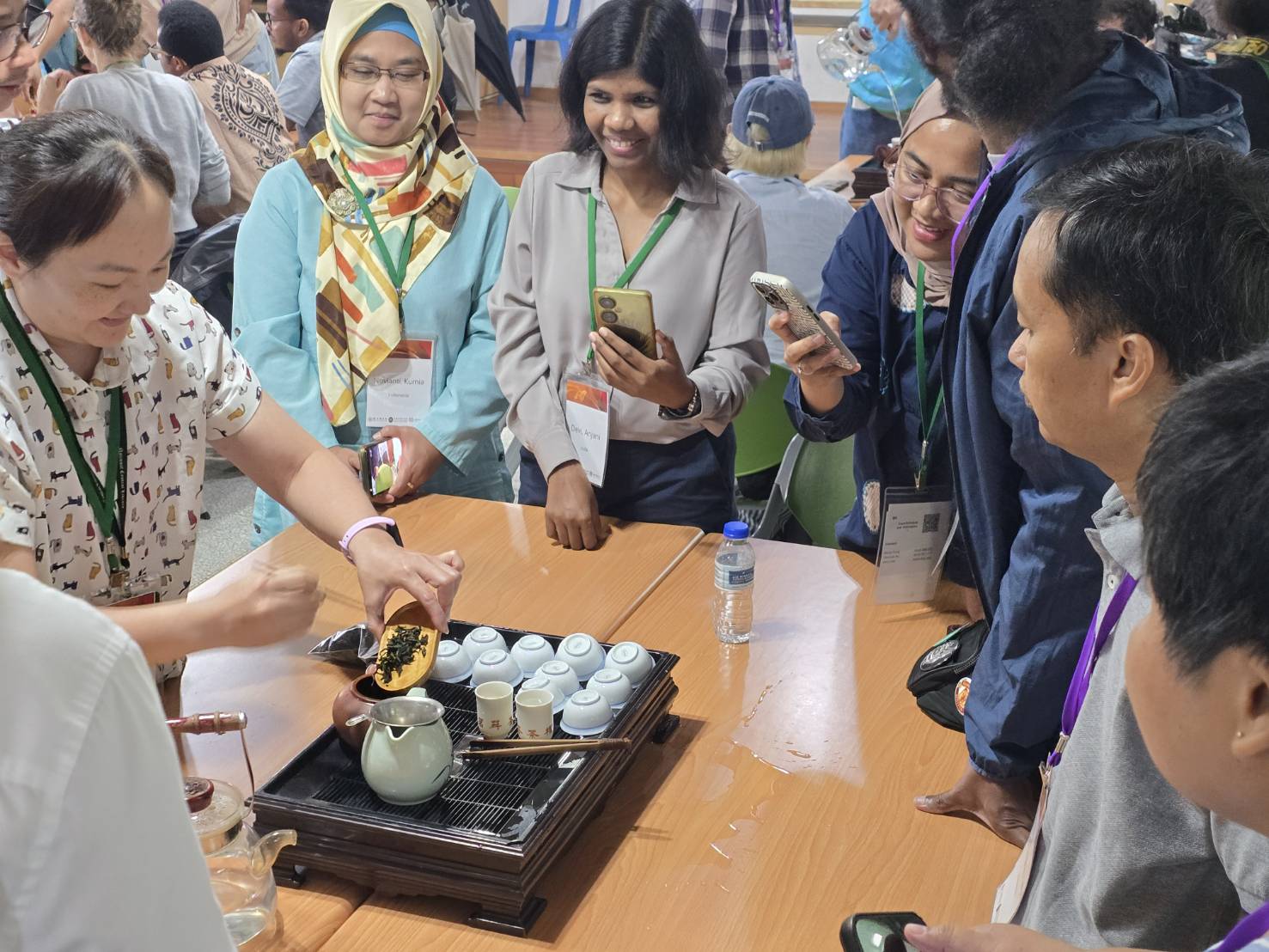 學人體驗泡茶活動