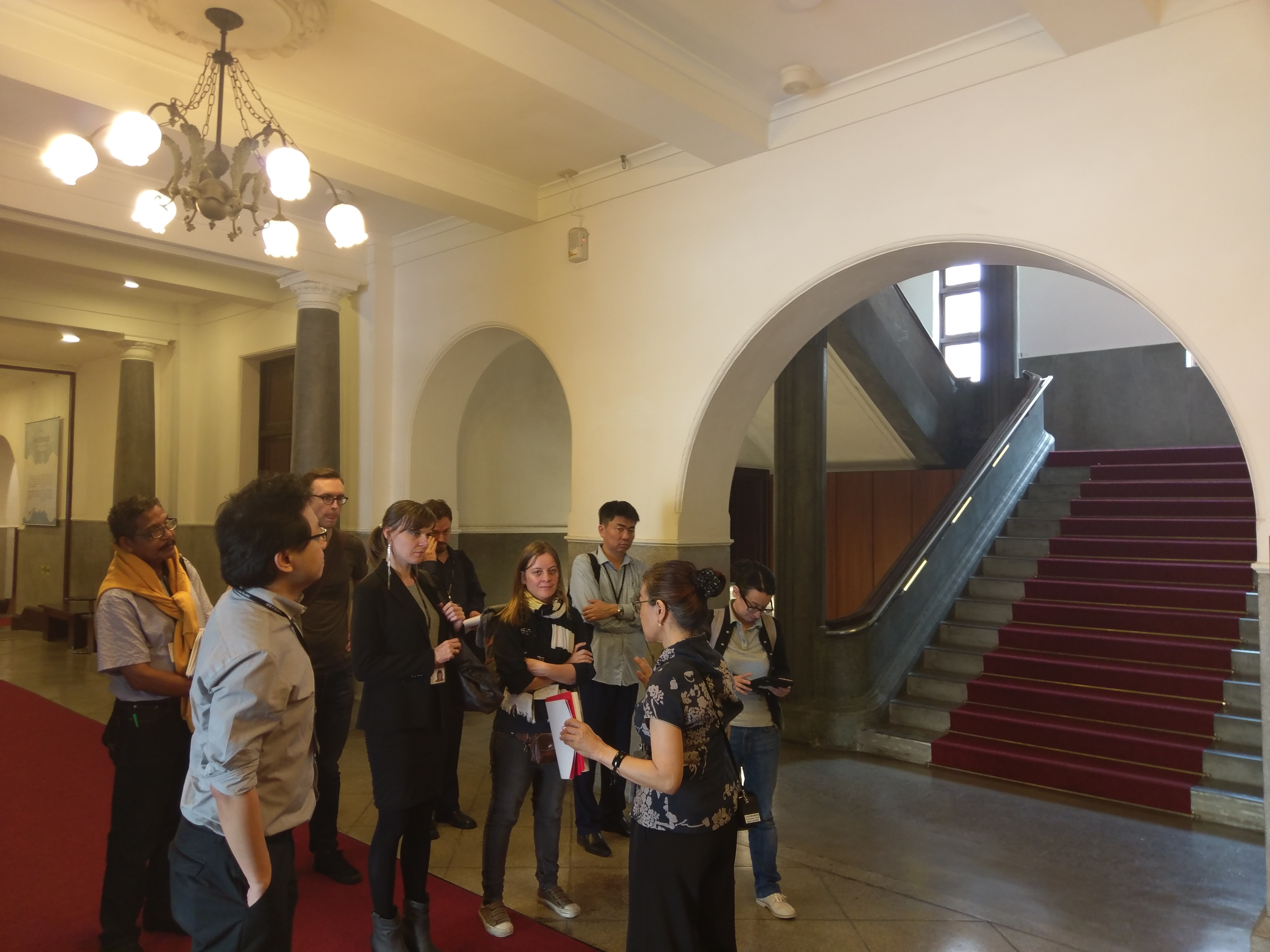 外語導覽介紹國史館建築歷史
